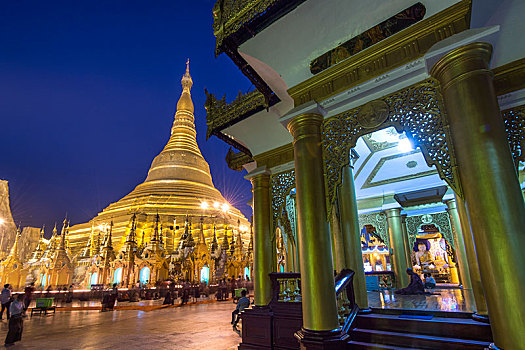 đá gà trực tuyến sv388